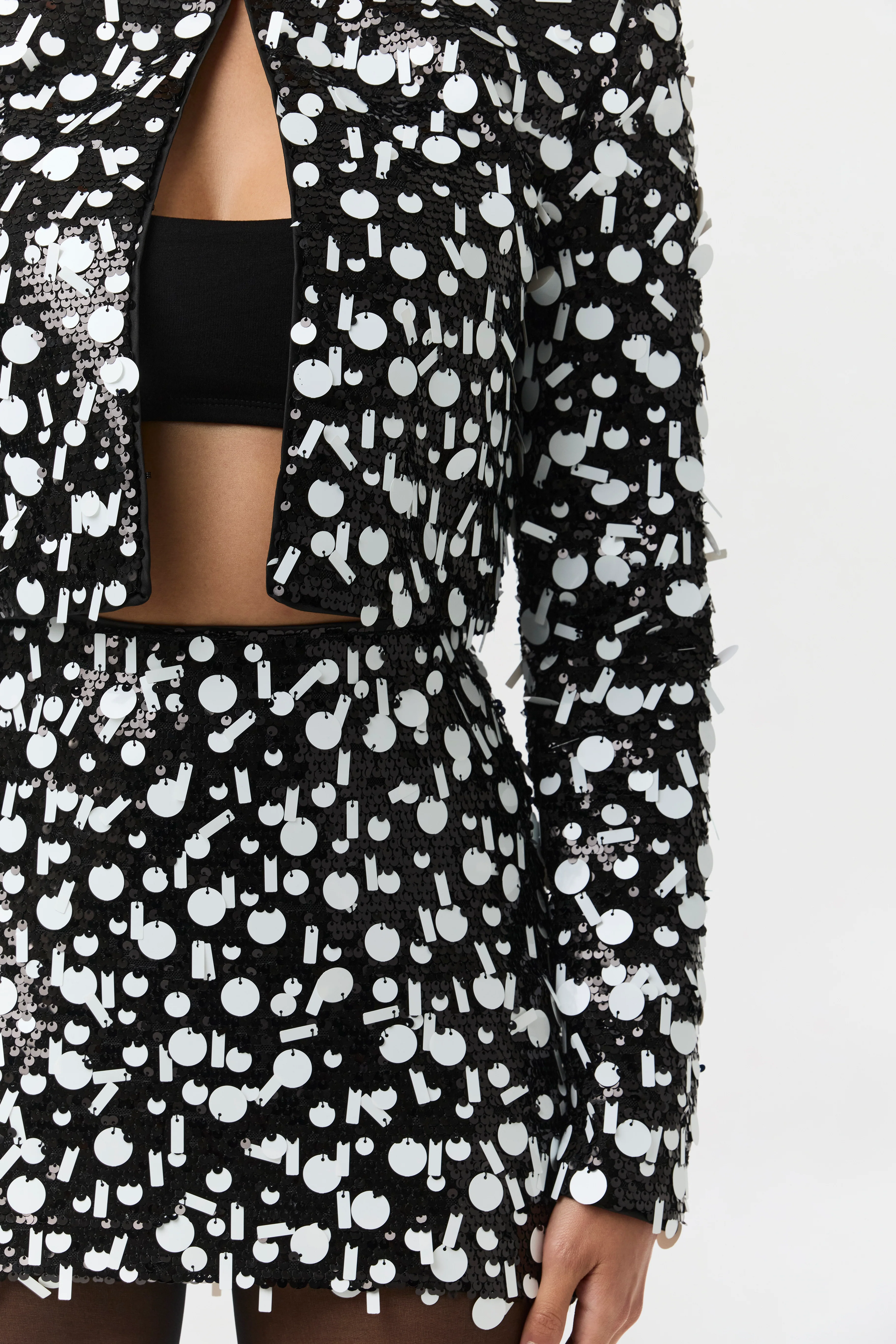 Geometric Sequin Cropped Jacket - Image 3