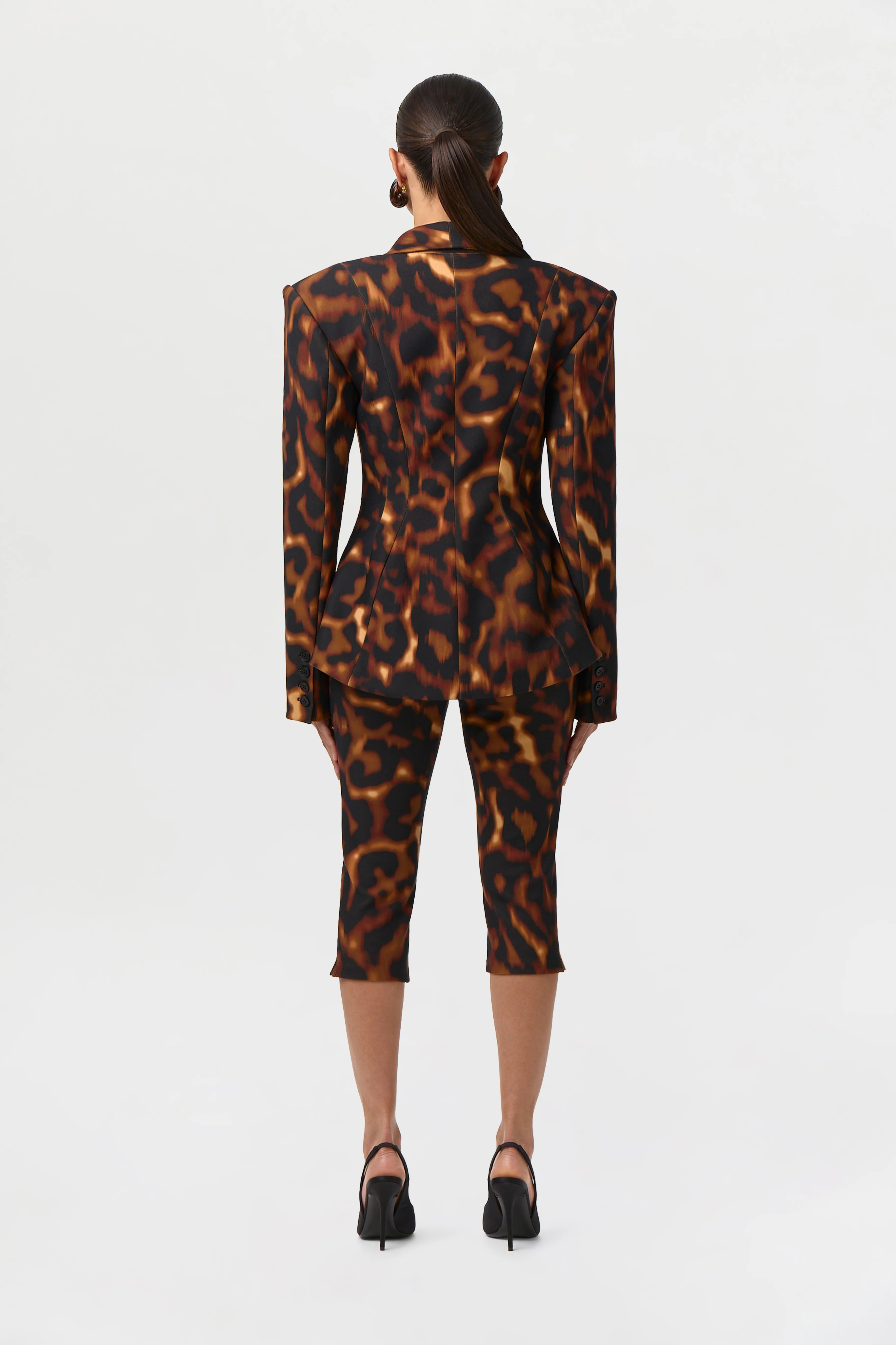 Suiting Tortoise Sculpted Blazer - Image 5